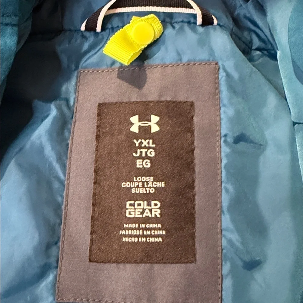 Under Armour Cold Gear Youth XL Navy and Charcoal Hooded Loose Jacket Nearly New